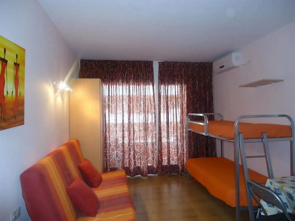 Apartamentos Acapulco Family Resort Lloret de Mar 3*,  Spain