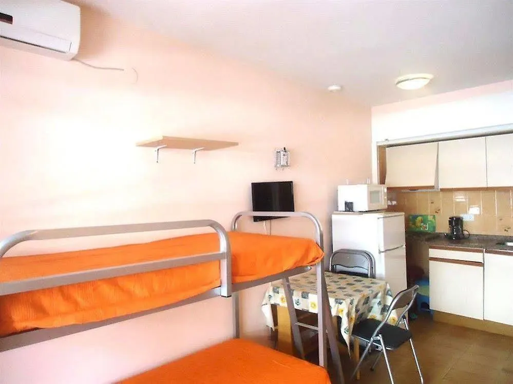 ***  Apartamentos Acapulco Family Resort Lloret de Mar Spain